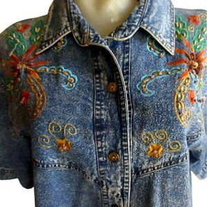 M Vintage 90's Patty Blue Denim Shirt Embroidered Floral Design Button Front